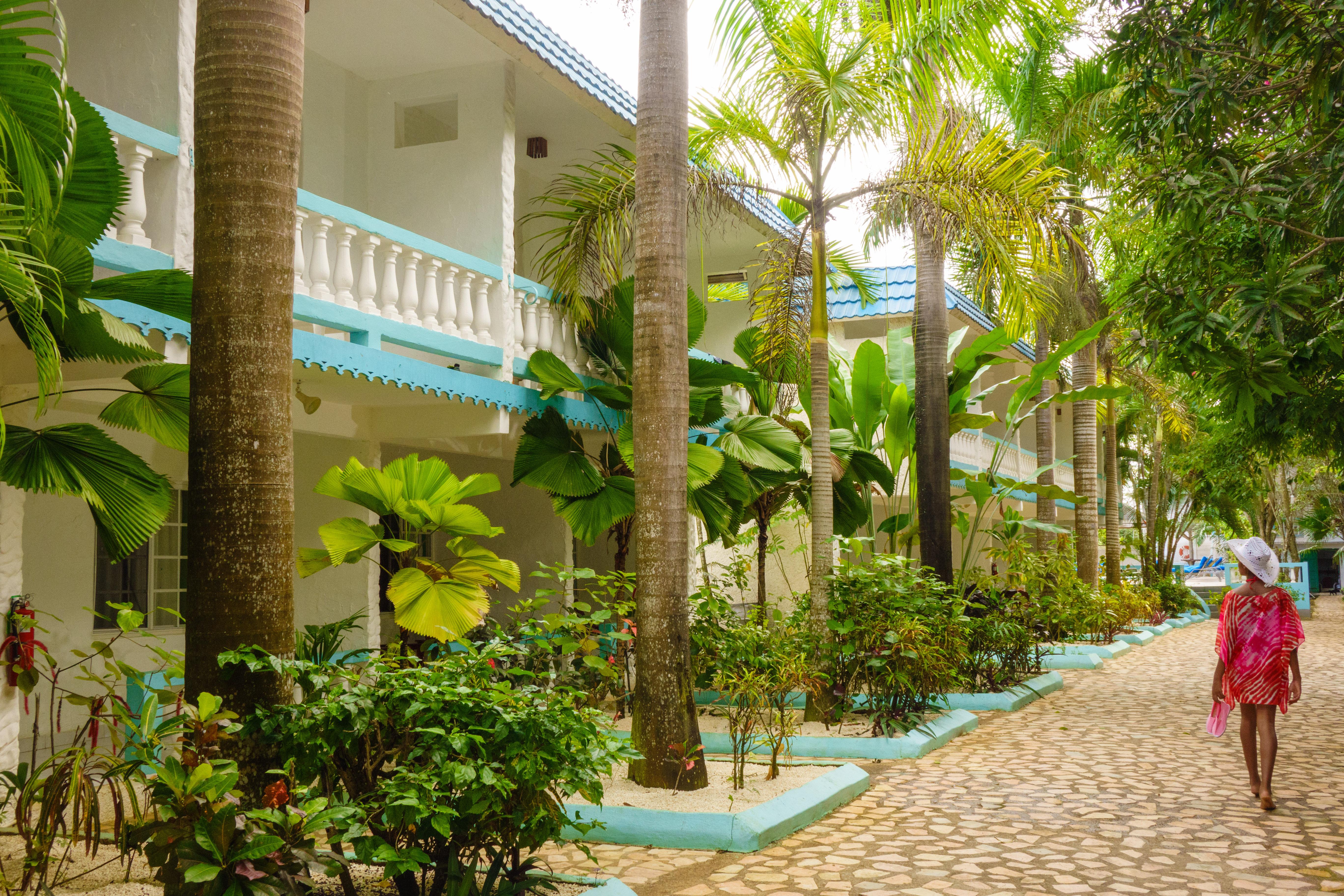 Legends Beach Resort Negril Exterior photo